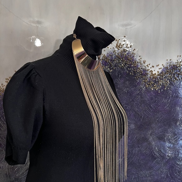 Gold Tone Box Chain Waterfall Fringe Necklace (NWOT) - Picture 6 of 9